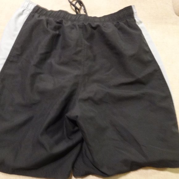 Vintage 90s NIKE‎ Black & Gray SWIM TRUNKS - Picture 4 of 4